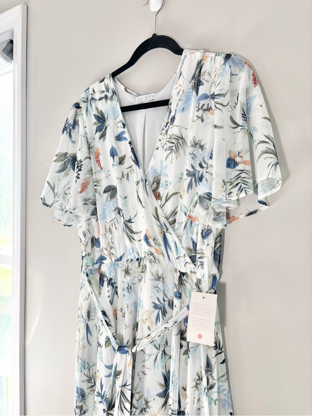 NWT Ivy City Co 1X Floral Maxi Dress Flutter Sleeve Tie Waist Cottagecore - Picture 6 of 12